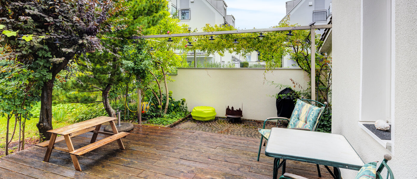 独户住宅 München Obermenzing 03 露台 14582