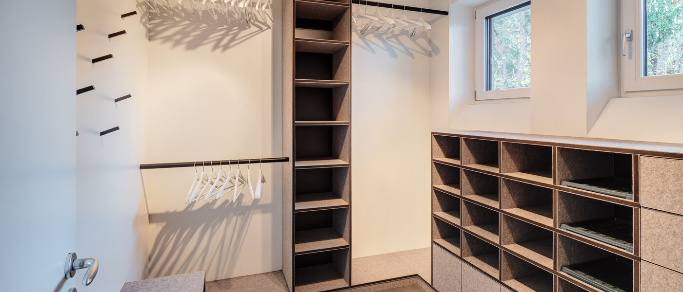 房子 Vaterstetten 01 步入式衣橱 14635