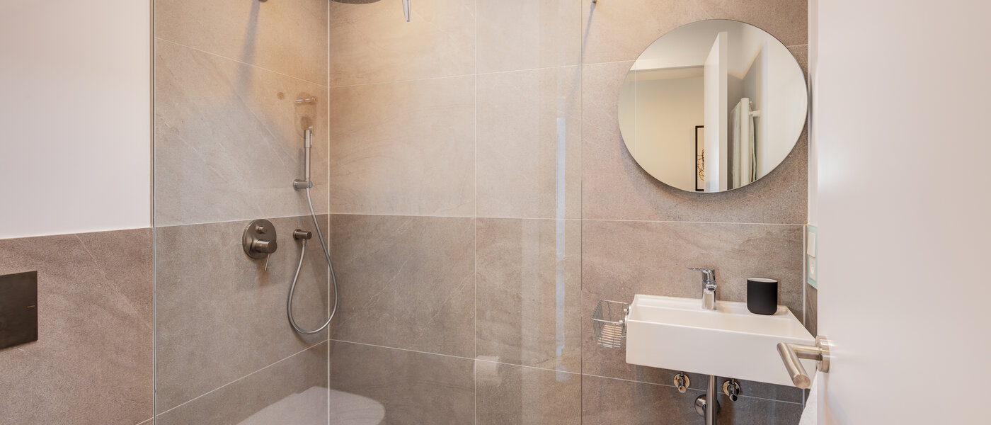 屋顶露台公寓 München Nymphenburg 01 第二卫生间 14775