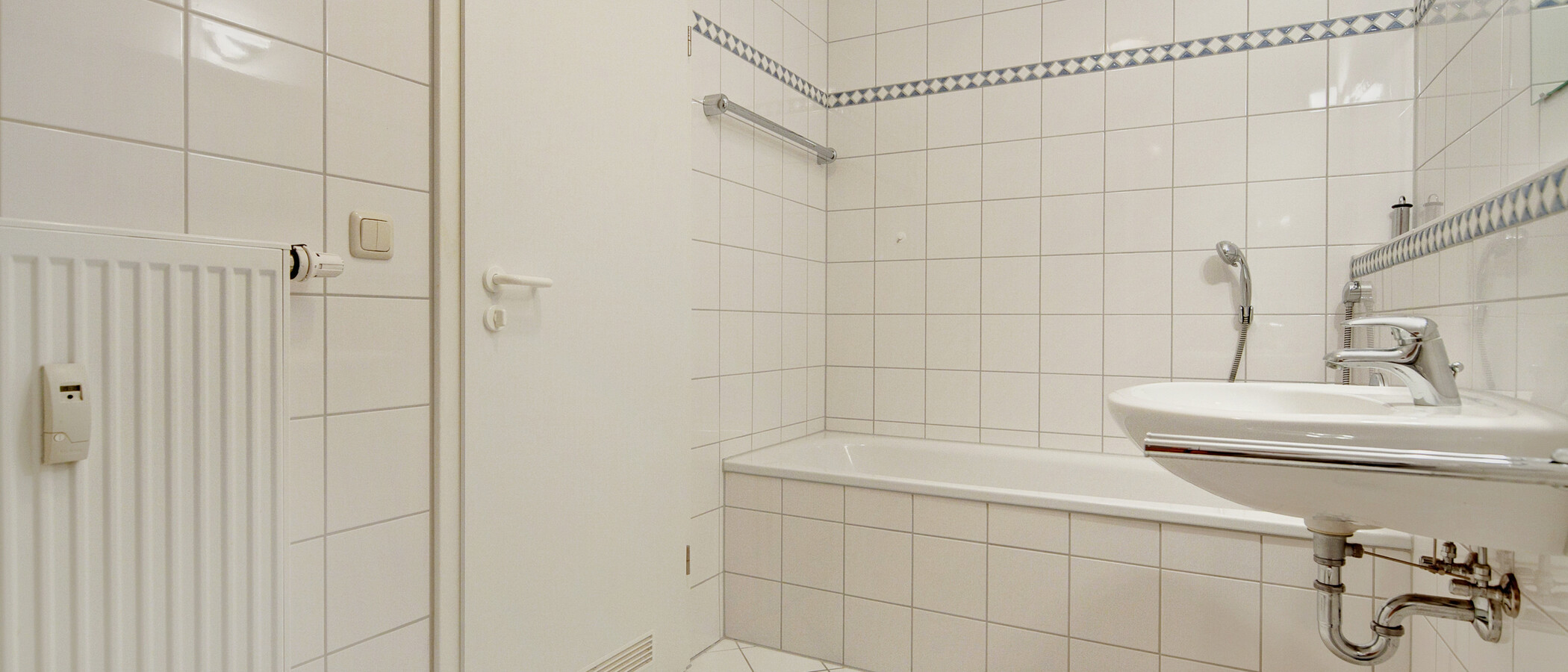 复式公寓 München Waldtrudering 04 卫生间 1557