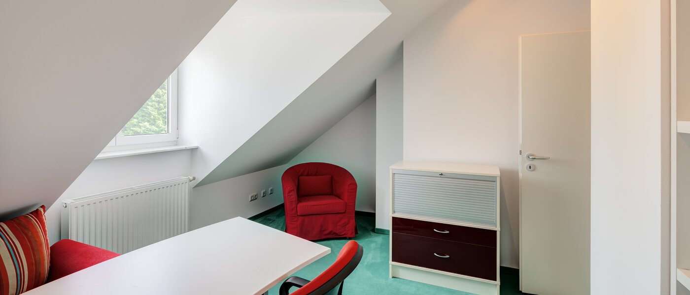 联排别墅 München Westpark 04 办公室 5296