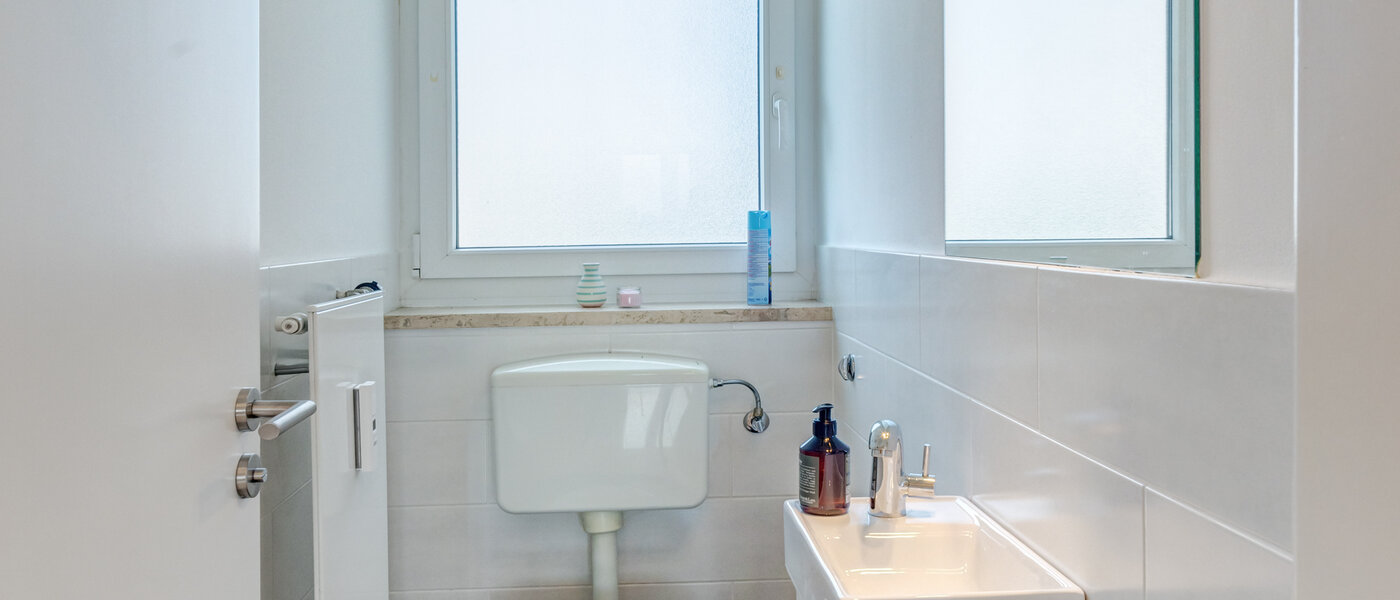 公寓 München Bogenhausen 01 客用厕所 53