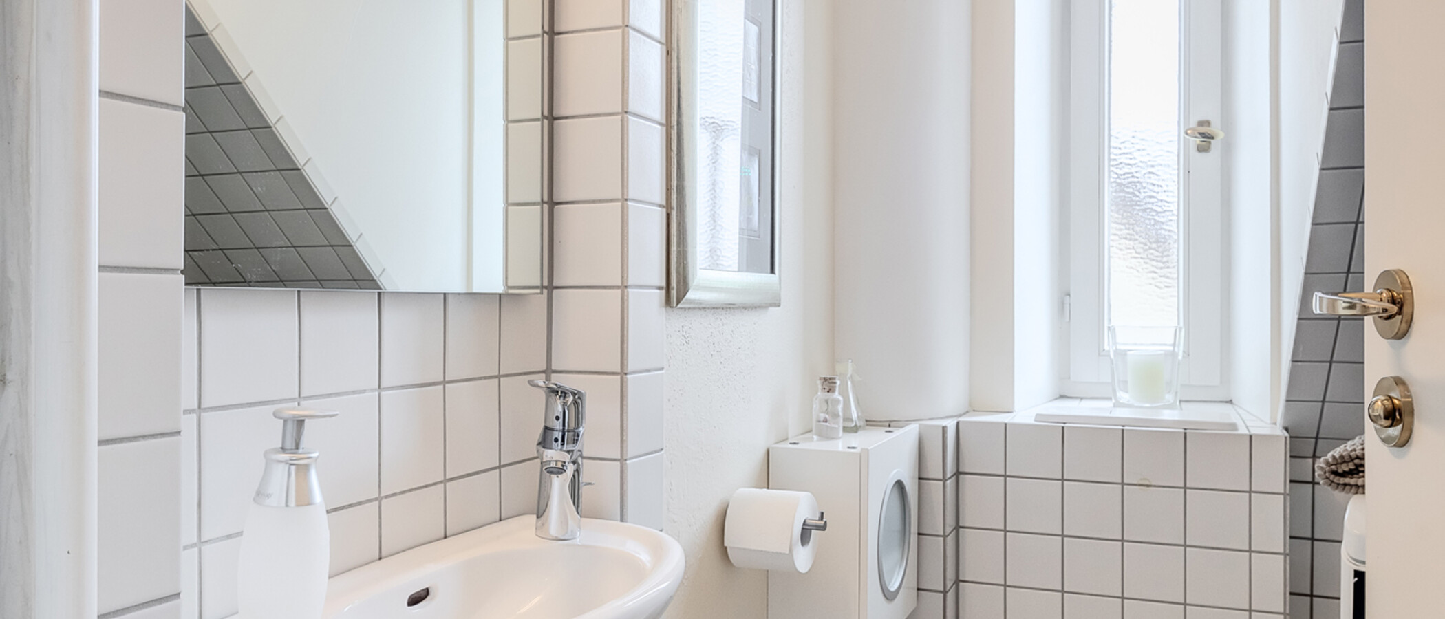 双层公寓 München Westend 01 第二卫生间 5354