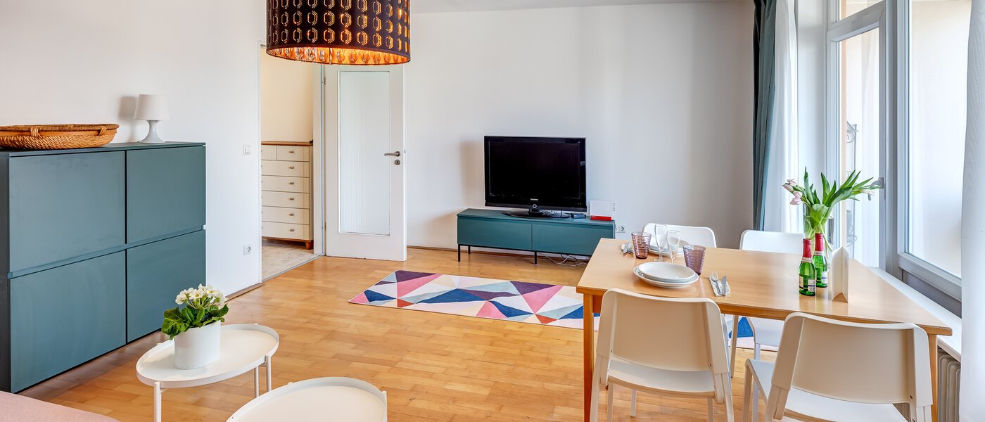 公寓 München Oberföhring 03 客厅 6739