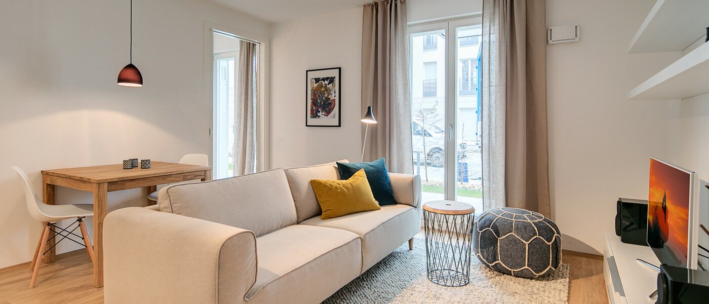 公寓 München Bogenhausen 01 客厅 8432