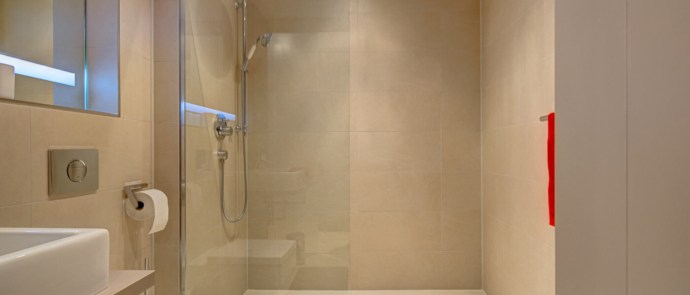 租用公寓 München Bogenhausen 01 卫生间 8661