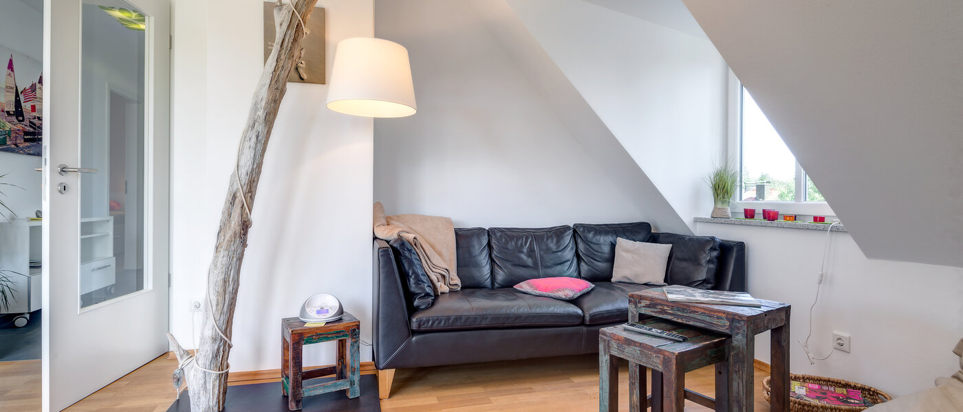 屋顶露台公寓 München Obermenzing 04 客厅 9637