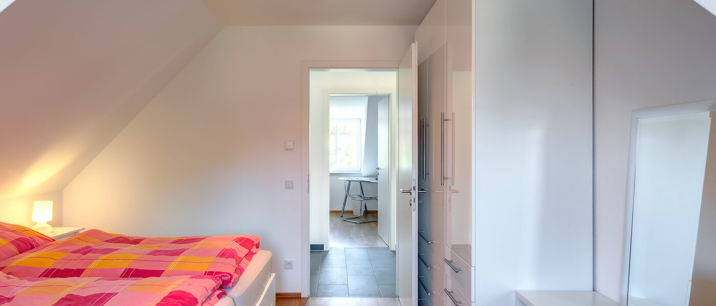 屋顶露台公寓 München Obermenzing 03 第一卧室 9637