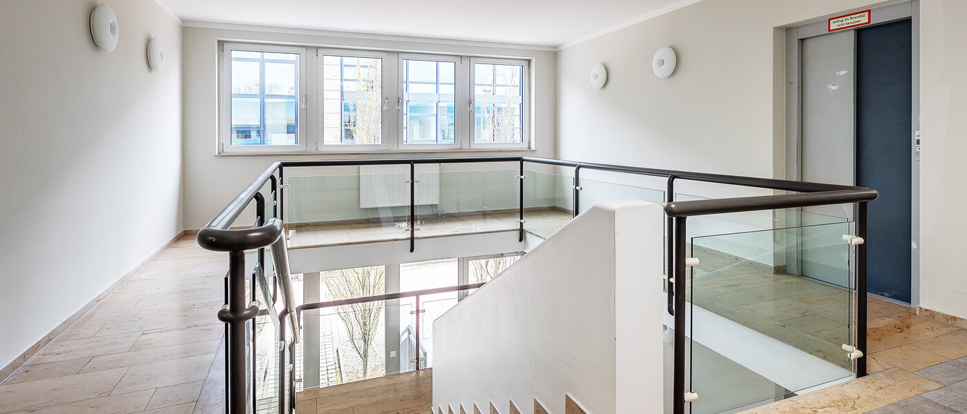 公寓 Ismaning 02 楼梯 9764