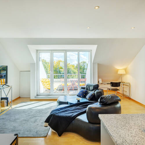 阁楼公寓 与 2 房间 | 慕尼黑-Bogenhausen | 14171