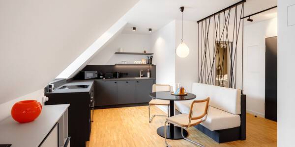 租用公寓 与 1 房间 | 慕尼黑-Schwabing-West | 14593