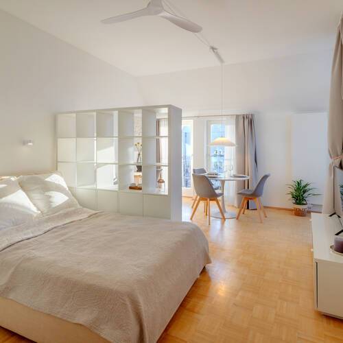 阁楼公寓 与 1 房间 | 慕尼黑-Neuhausen | 14695