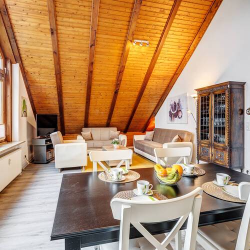 阁楼公寓 与 3 房间 | 慕尼黑-Berg am Laim | 8602