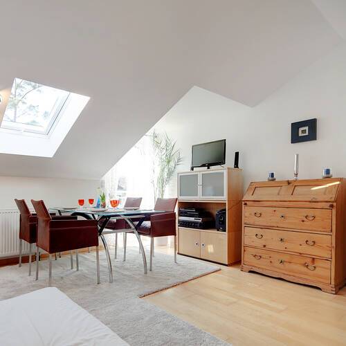 阁楼公寓 与 2.5 房间 | 慕尼黑-Feldmoching | 9344