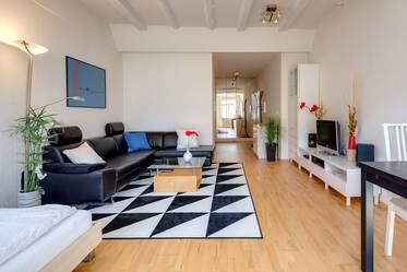 带家具的 公寓 在 Schwanthalerhöhe