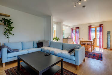 Neubau 2008 - Möblierte 2-Zimmer-Wohnung in Trudering