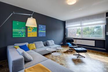 布置非常精美的 屋顶露台公寓 在 Fasangarten