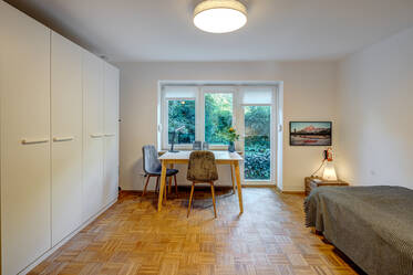 Möbliertes Apartment mit Garten in sehr guter Lage