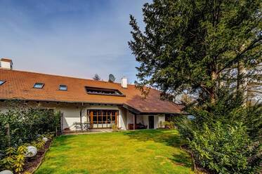 豪华别墅带花园，半数出租