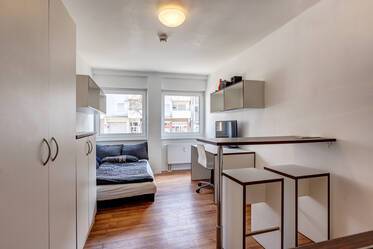 带家具的 公寓 在 Milbertshofen