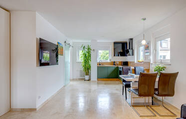 Großzügiges Apartment inkl. Einzelgarage
