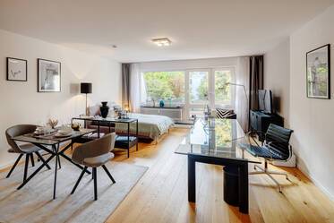 宽敞公寓出租，采光良好且环境极静