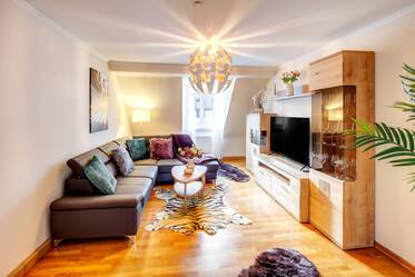 罗特克罗伊茨广场附近，明亮的两室公寓