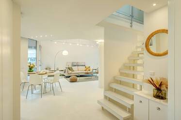 布置非常精美的 越层公寓 在 Bogenhausen