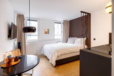 鲍勃·W·慕尼黑Schwabing | 口袋工作室