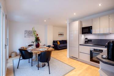 国王广场附近新楼首次入住