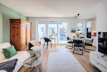 Gilching：现代公寓配设计师家具