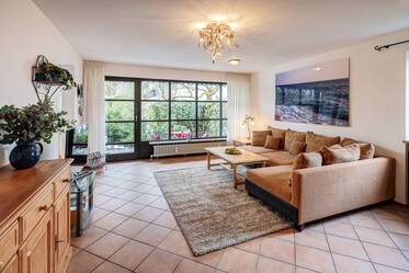 住在福尔斯特里德公园附近的郊区