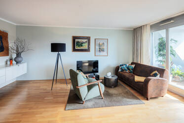 Stylische & hochwertige Dachgeschosswohnung 