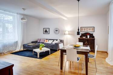 慕尼黑-Neuhausen：装修现代的两室公寓