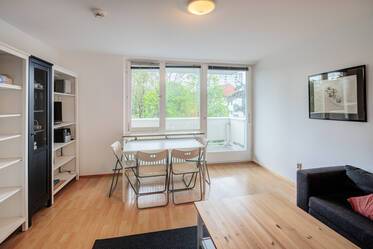 带家具的 公寓 在 Schwabing