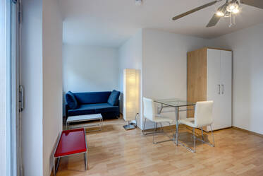 慕尼黑-Untergiesing 的 Candidplatz (U1) 附近