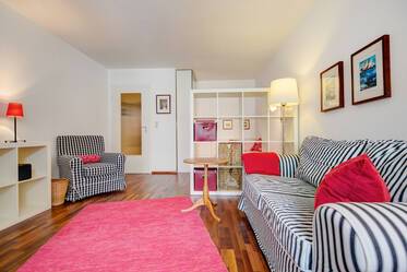 罗特克罗伊茨广场附近黄金地段