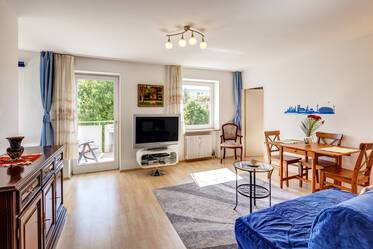 一间位于安静地段的漂亮两居室公寓