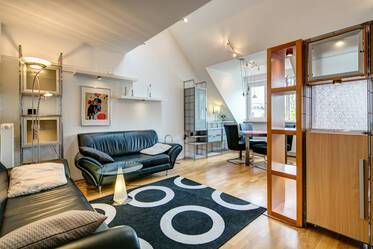 奥林匹克公园附近采光极佳的画廊式公寓