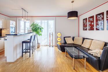 两室一厅屋顶露台公寓,位于 Schwabing 市中心