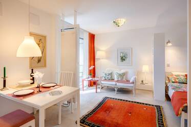 温馨单间公寓，带露台和花园