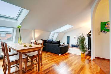 布置精美的 屋顶露台公寓 在 Gärtnerplatzviertel